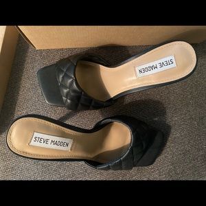 BRAND NEW STEVE MADDEN MULE